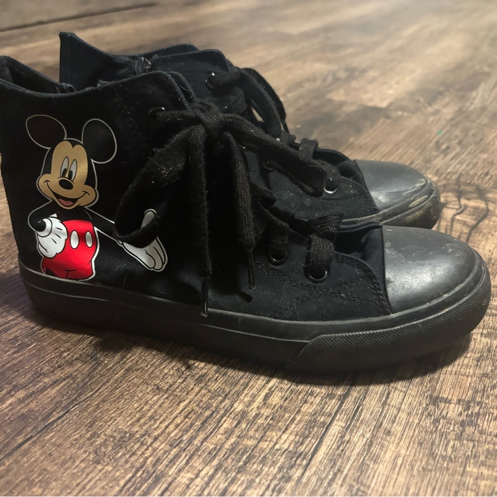 Disney Black Kids Sneakers with Mickey Mouse Design